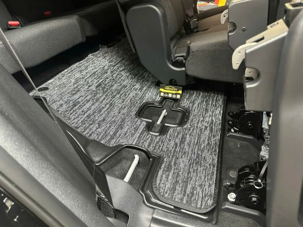 Thảm Lót Sàn Nhựa Đúc TPE Cho Limo Green